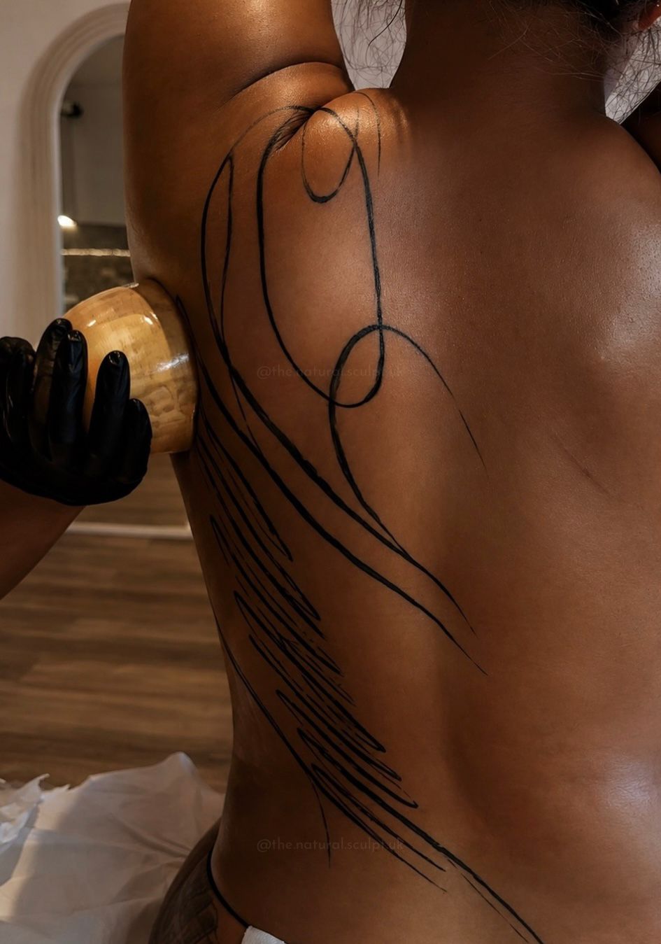 Wood Therapy session at The Natural Sculpt, London